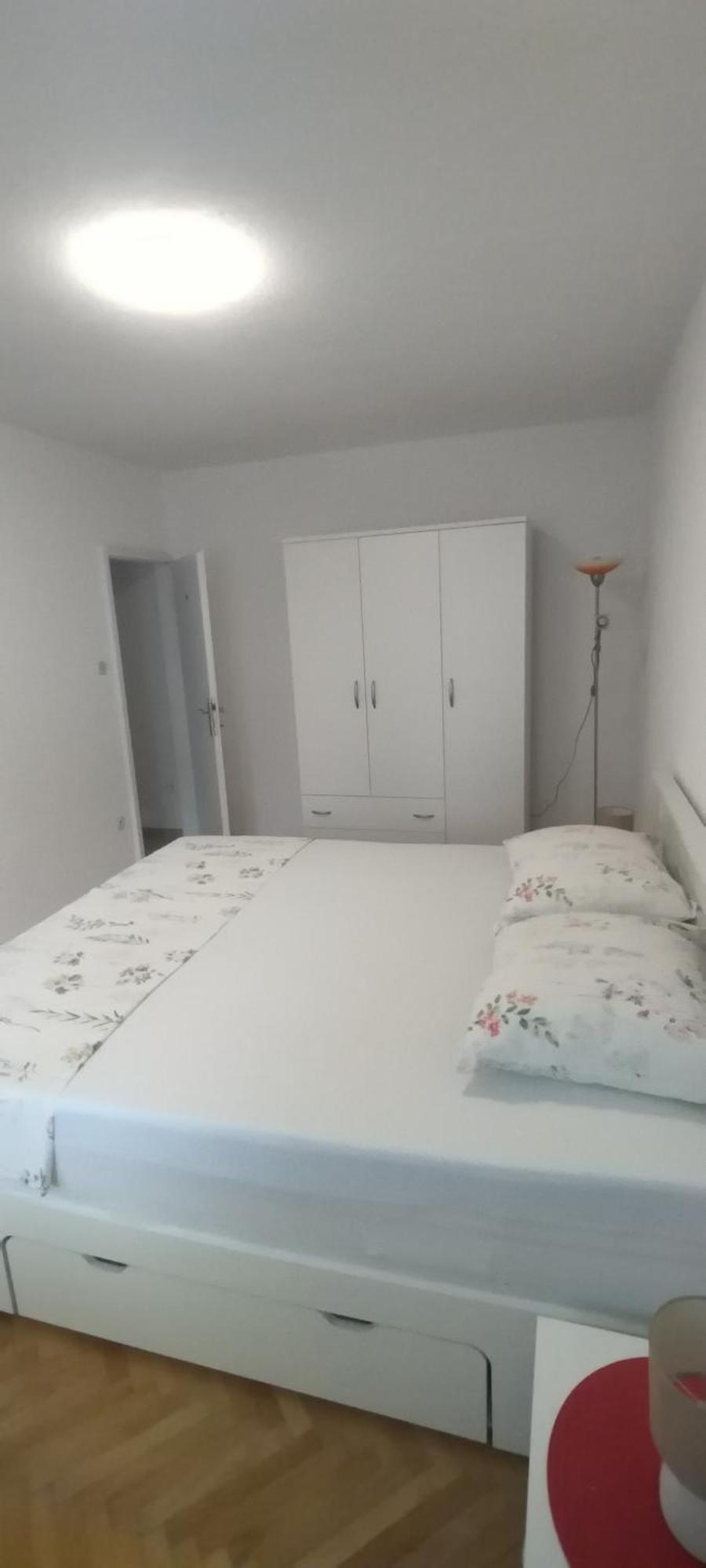 Apartman Makarska Exteriör bild