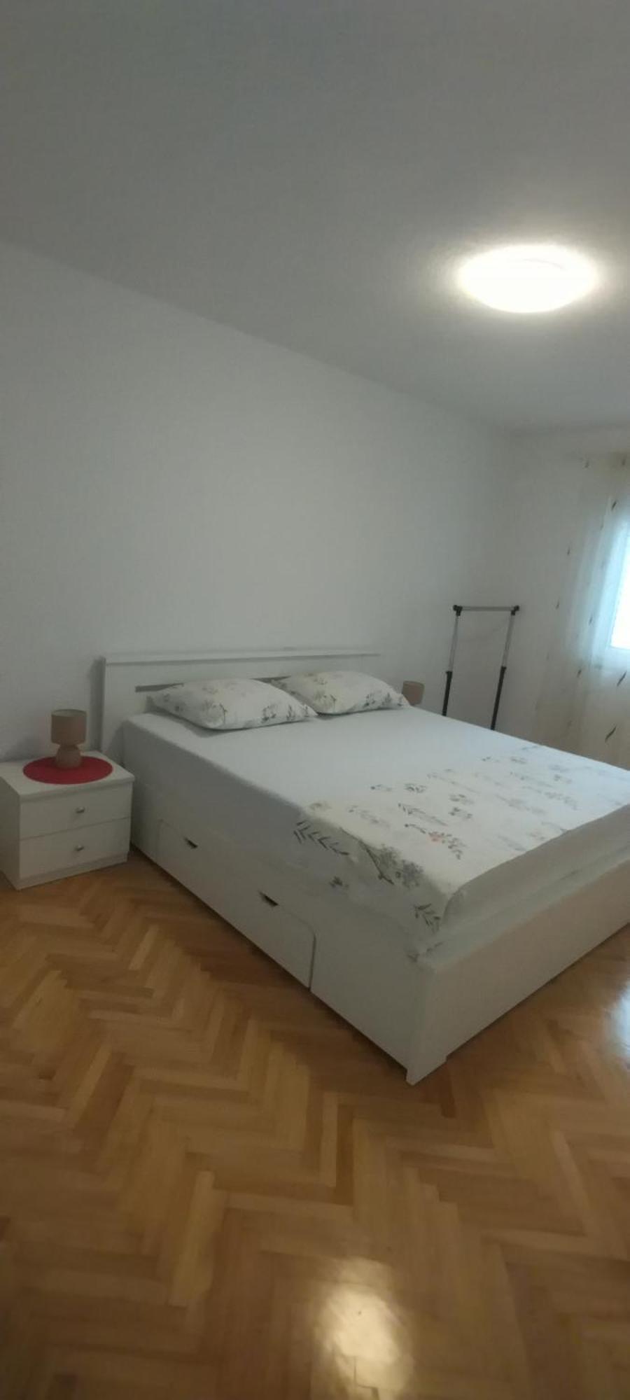 Apartman Makarska Exteriör bild